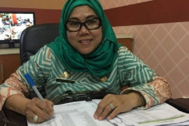 					Kepala Dinas Kearsipan Makassar, Nadjmah Emma