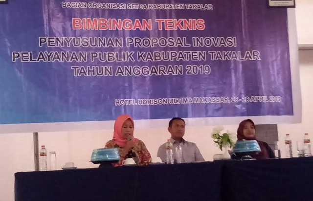 Bimtek Tehnis Penyusunan Proposal Inovasi Pelayanan Publik Lingkup Pemda Takalar dibuka secara resmi oleh Bupati Takalar di Hotel Horison Makassar, Sabtu (29/4/2019).