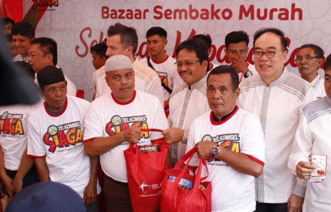 					Telkomsel “Sebarkan Kebahagiaan” dengan 5.000 Anak Negeri & Kaum Dhuafa. (Berita.News/AI)