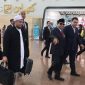 Capres Prabowo Subianto (pakai kacamata) saat tiba di salah satu bandara di Brunei Darussalam. (INT)