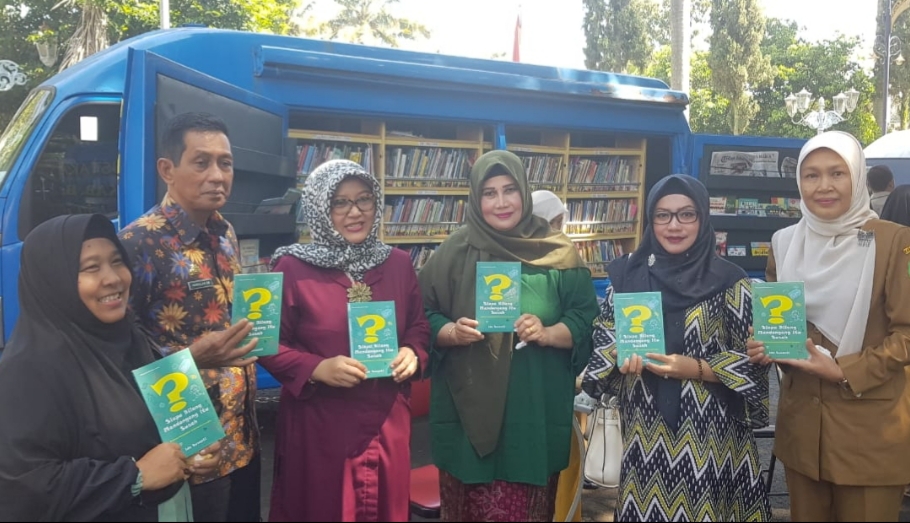 Tim PKK Luwu studi banding menyangkut penyelenggaraan perpustakaan ramah anak dan perempuan di Kabupaten Bandung, Senin (17/6/2019)