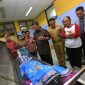Pj Wali Kota Makassar Dr M Iqbal S Suhaeb melayat ke Rumah Sakit Wahidin Sudirohusodo, pada Senin Malam (10/06/19).(Berita.news/Ratih Sardianti Rosi).