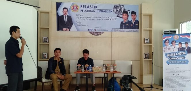 					Pelatihan jurnalistik digelar Karang Taruna sembari halal bihalal usai Hari Raya Idul Fitri, Rabu (12/6/2019). 