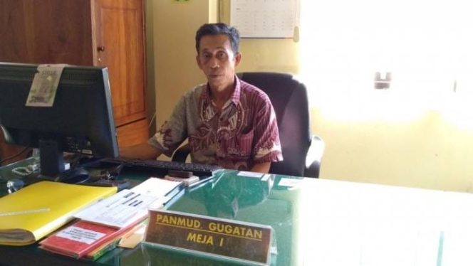 					Panitera Muda (Pandum) Gugatan Pengadilan Agama Kabupaten Takalar Muh Kasim. (Berita.news/Abdul Kadir). 