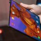 Smartphone lipat Huawei Mate X yang dilengkapi jaringan 5G. (Foto: ZDNet)