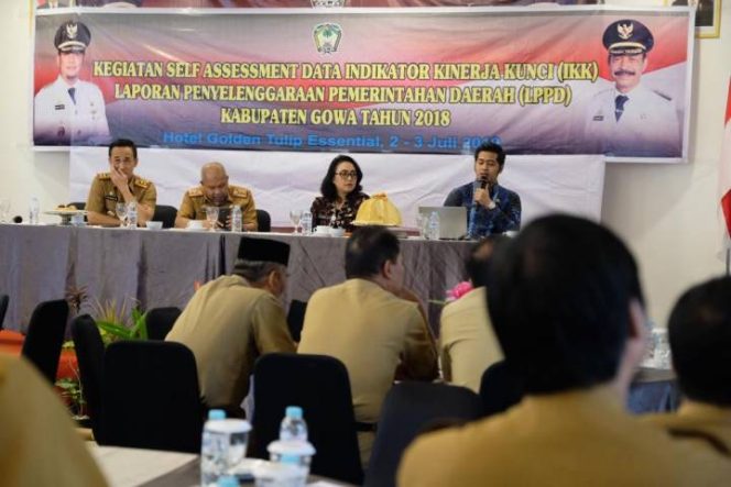 					Suasana Self Assessment Data Indikator Kinerja Kunci (IKK) Laporan Penyelenggaraan Pemerintahan Daerah (LPPD) Kabupaten Gowa Tahun 2018 di Hotel Golden Tulip Makassar.