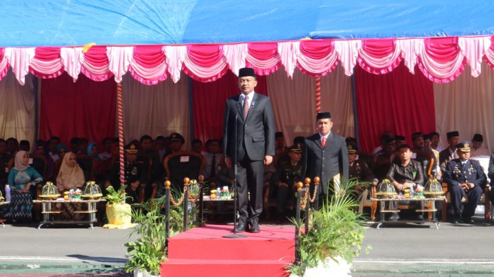 Bupati Bantaeng, dr Ilham Azikin, saat memimpin upacara. (Berita.news/Fitriani Aulia Rizka).