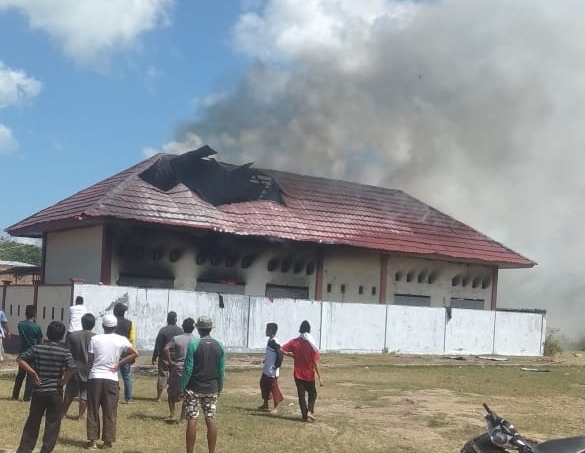 Pondok pesantren Abu Bakar Ash Shiddiq Bulukumba Terbakar. (BERITA.NEWS/IL).