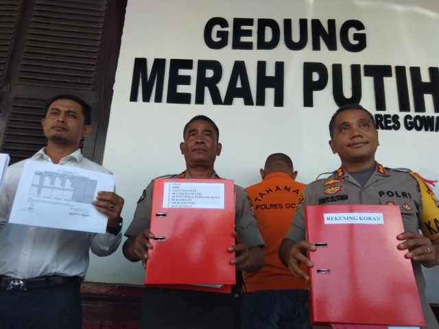 Press Conference pemgungkapan kasus penggelapan dana nasabah Bank BRI oleh Polres Gowa. (BERITA.NEWS/ACP).