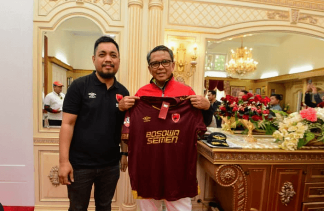 					Gubernur Sulsel Nurdin Abdullah bersama Manajemen PSM Makassar. (BERITA.NEWS/KH). 