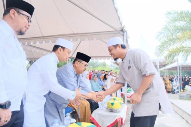 					Wakil Gubernur Sulsel Andi Sudirman Sulaiman, saat ini berada di Kota Palopo, untuk menghadiri peringatan hari jadi  Kota Palopo di Masjid Agung, Senin (1/7/2019)