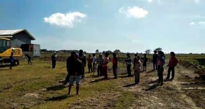 					Warga usir paksa penambang di Dusun Popo. (BERITA.NEWS). 