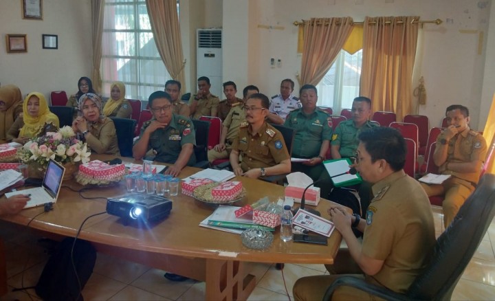 Wakil Bupati Bulukumba, Tomy Satria Yulianto memimpin rapat pemantapan panita perayaan hari ulang tahun Republik Indonesia. (BERITA.NEWS/IL).