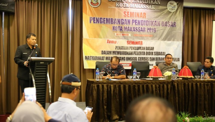 Pj Wali Kota Makassar Iqbal Suhaeb saat membuka seminar pengembangan pendidikan dasar kota makassar 2019 di di hotel Ramedo, Selasa (20/8/2019). (BERITA.NEWS/Ratih Sardianti Rosi).