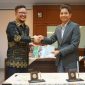 Penandatanganan MOU Disdik Sulsel dan Rektor UIN Alauddin Makassar. (BERITA.NEWS/KH).
