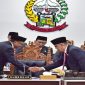 Gubernur Sulsel Nurdin Abdullah bersama ketua DPRD Sulsel M.Roem. (BERITA.NEWS/KH).