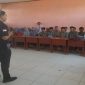 Kasat Narkoba Polres Jeneponto, Akp Abdul Majid membawakan Materi penyuluhan dampak bahaya Narkoba Bagi Kalangan Remaja. (BERITA.NEWS/Ilham).