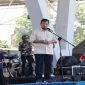 Pj Wali Kota Makassar Iqbal Suhaeb saat membuka lomba kreasi baris berbaris di Tribun lapangan Karebosi Makassar. (BERITA.NEWS/Ratih Sardianti Rosi).