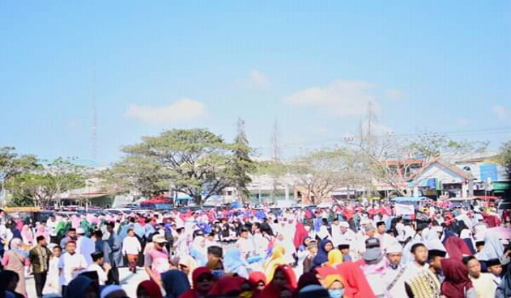 Ribuan umat Islam di Kabupaten Jeneponto Pawai Akbar Peringati Tahun Baru Islam 1 Muharram 1441 Hijriah. (BERITA.NEWS/Muh Ilham).