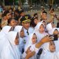 Bupati Sidrap bersama siswa dan siswi Kabupaten Sidrap. (BERITA.NEWS/H Aru).