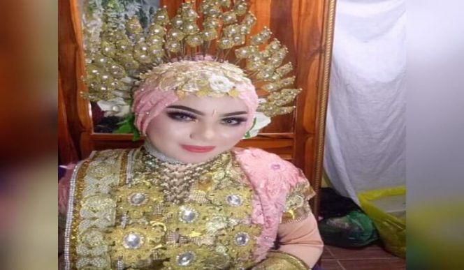 					Foto Nur fikayanti (19) saat melangsungka pernikahannya. (BERITA.NEWS/IL). 