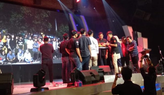 					Milad 1 Dekade Kapak SC Fakultas Hukum UMI. (BERITA.NEWS/KH). 