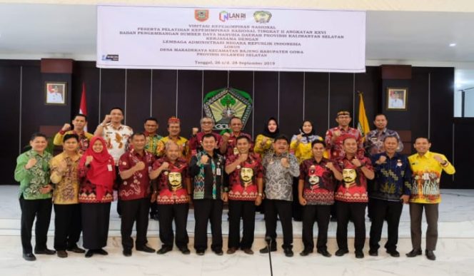 					Rombongan peserta Pelatihan Kepemimpinan Nasional Tingkat II Angkatan XXVI Badan Pengembangan Sumber Daya Manusia Provinsi Kalsel mengunjungi Kabupaten Gowa. (BERITA.NEWS/ACP). 