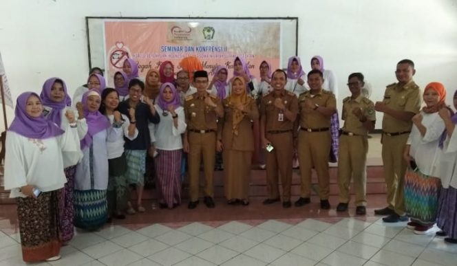 					Koalisi Perempuan Indonesia (KPI) Cabang Gowa Wilayah Sulawesi Selatan bersama pemerintah daerah Kabupaten Gowa melakukan Konference terkait Cegah Kawin Anak.