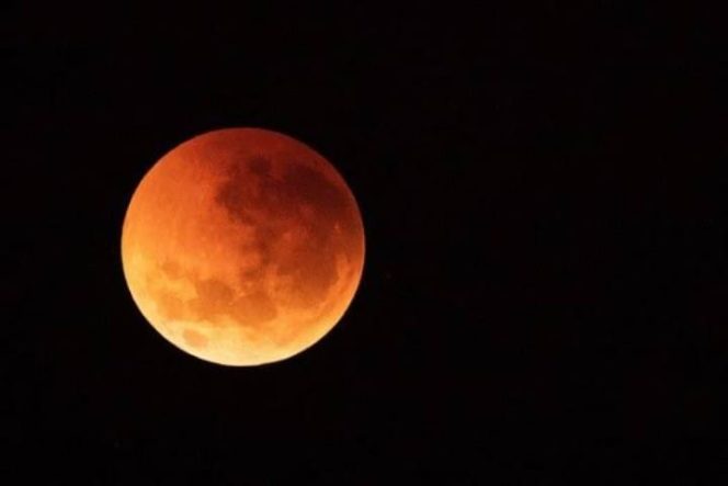 					Prediksi Bulan Purnama Langka Malam Ini….