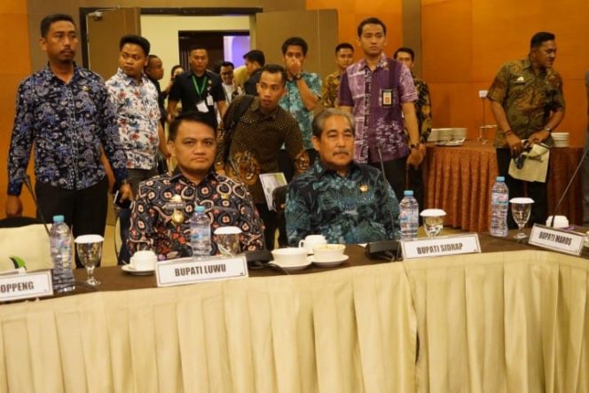 					Wabup SBj Hadiri RUPS Luar Biasa Bank Sulselbar Tahun 2019