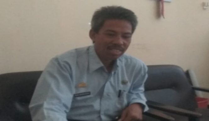 					Sekretaris Inspektorat Bantaeng, Muh. Nasruddim saat dijumpai di ruang kerjanya. (BERITA.NEWS/Saharuddin). 