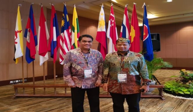 					Pj Wali Kota Makassar Iqbal Suhaeb bersama bersama irwan Bangsawan. (BERITA.NEWS/Ratih Sardianti Rosi). 