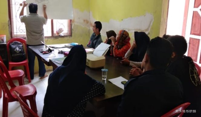 					Mahasiswa Unismuh Makassar saat menerima materi dari kopel Bulukumba. (BERITA.NEWS/IL).