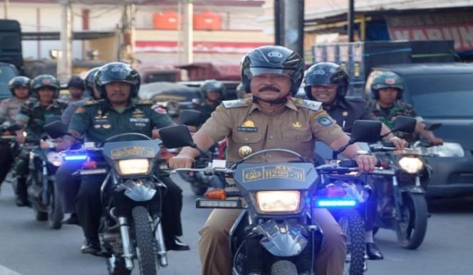 					Wabup Gowa pimpin patroli gabungan TNI-Polri. (BERITA.NEWS/Putri). 