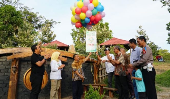 					Louncing Wisata TEMANTA di Tandai dengan pelepasan balon. (BERITA.NEWS/Saharuddin). 