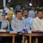 Iqbal Suhaeb bersama mantan Wakil Presiden Republik Indonesia (RI), Jusuf Kalla saat menghadiri family gathering di Nipah Mall. (BERITA.NEWS/Ratih Sardianti Rosi).