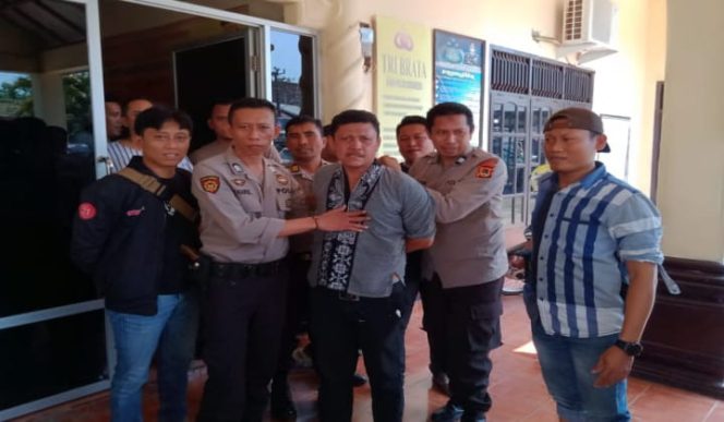 					Pelaku Amir Baso Ba'be Daeng Taba saat dibekuk di Galesong Utara. (BERITA.NEWS/Abdul Kadir). 