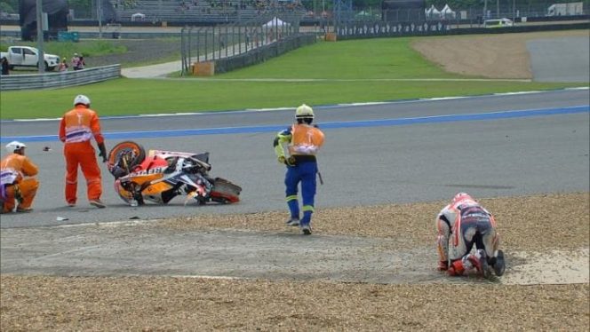 					Marc Marquez mengalami kecelakaan parah di Sirkuit Buriram, Jumat (4/10/2019). (motogp.com)