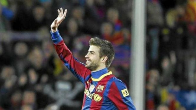 					Bek Barcelona, Gerard Pique (net)