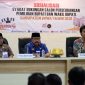 Wabup Gowa, Abd Rauf Malaganni didampingi Ketua KPU Gowa Muchtar Muis (Kanan) dan Ketua DPRD Gowa, Raffiuddin (kiri). (BERITA.NEWS/Putri).