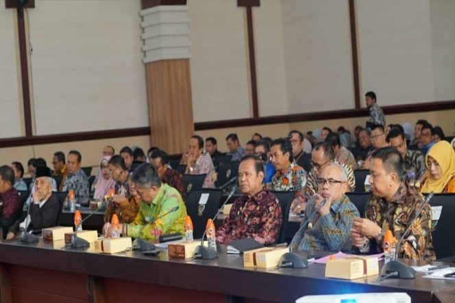 					Bupati dan TPID Luwu Hadiri High Level Meeting Di Makassar