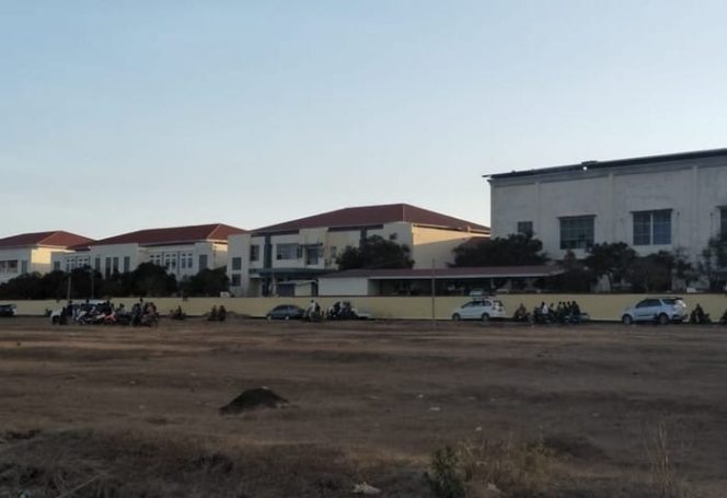 					Gedung RSUD Lanto Daeng Pasewang Jeneponto dari samping kanan (Muh Ilham/ BERITA.NEWS)