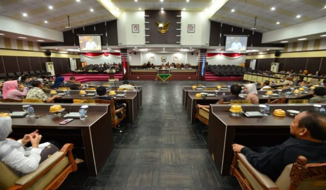 					Rapat Paripurna DPRD Sulsel. (BERITA.NEWS/Andi Khaerul). 