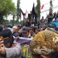 GMBI lakukan aksi unjuk rasa bersama ratusan pengikut Tajul Khalwatiyah Syekh Yusuf, Gowa. (BERITA.NEWS/Putri).