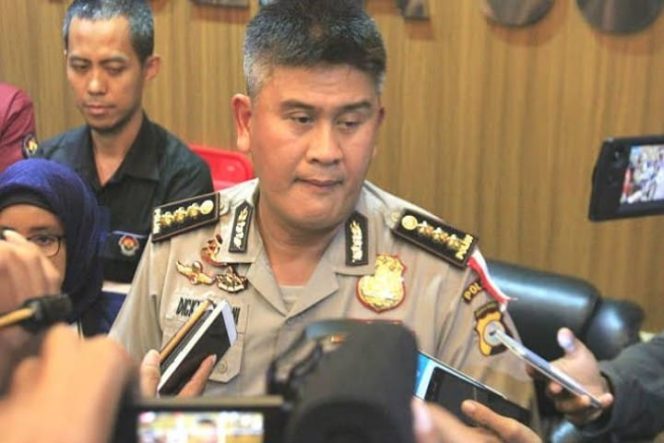 					Polda Rilis Tujuh Orang Tersangka Kasus Korupsi Pipa Palopo Rp15 M, “Putra Mahkota”?