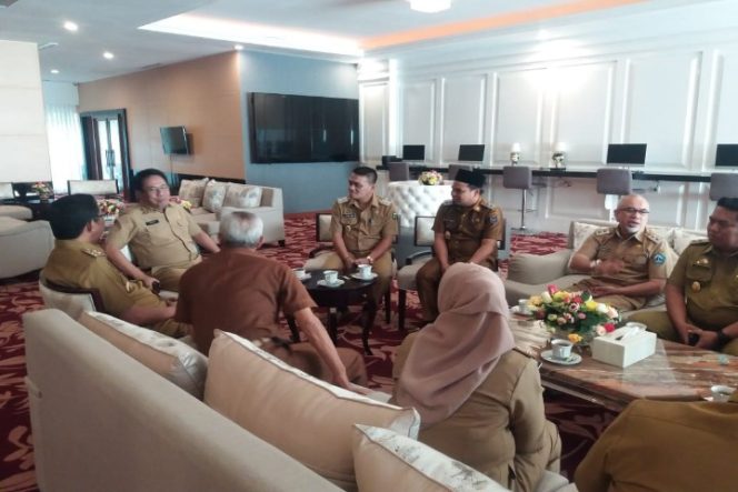 					Hadiri Rakor TKPK, Wabup SBj Siap Laksanakan Terkait Validasi BDT