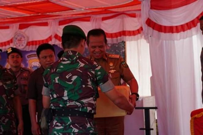 					Bupati Luwu Kunjungi Posko Pelayanan Natal & Tahun Baru