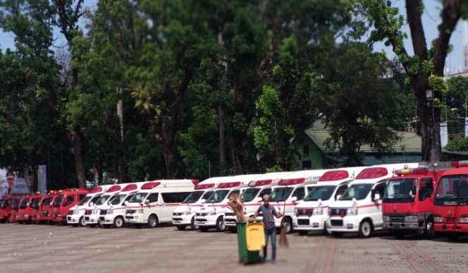 					Hibah Mobil Ambulance dan Damkar Jepang Di Rujab Gubernur Sulsel. (BERITA.NEWS/Andi Khaerul). 