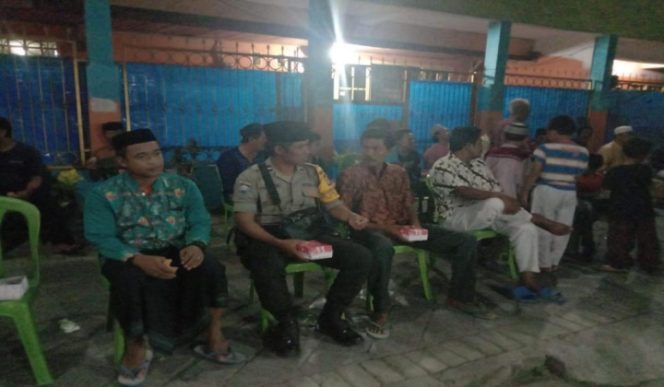 					Iptu Palaweri diacara takziyah warganya. 