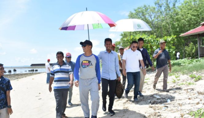 					Kunjungan Investor China kepulau sanrobengi. (BERITA.NEWS/Sahabuddin Jaya). 